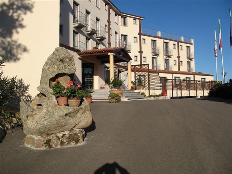 Hotel San Trano Луогозанто Экстерьер фото